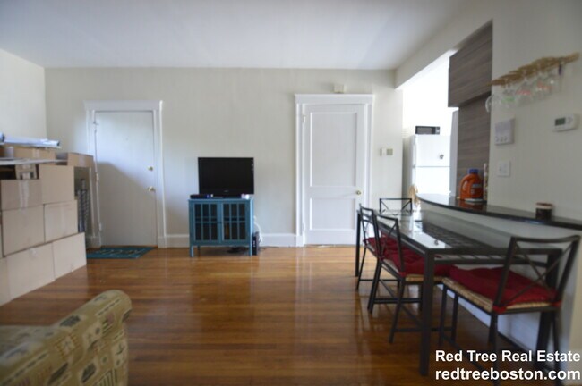 Photo - 1722 Commonwealth Ave Unit 4