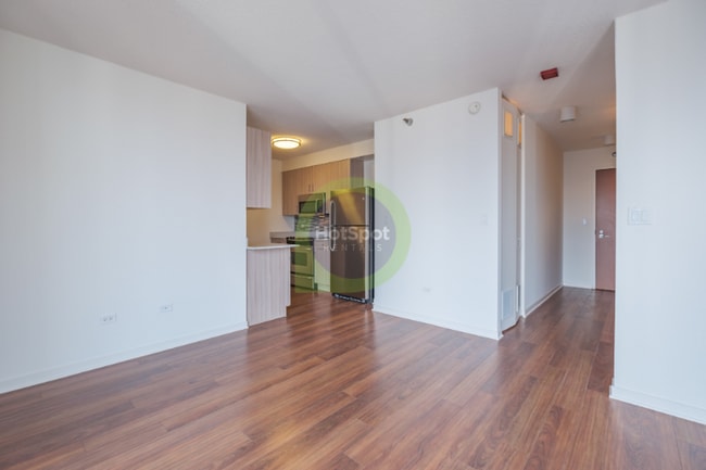 Photo - 504 W Grand Ave