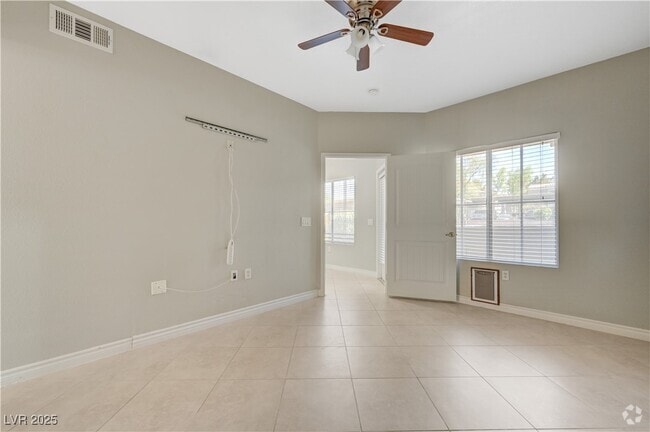Building Photo - 10245 S Maryland Pkwy Unit 161 Rental