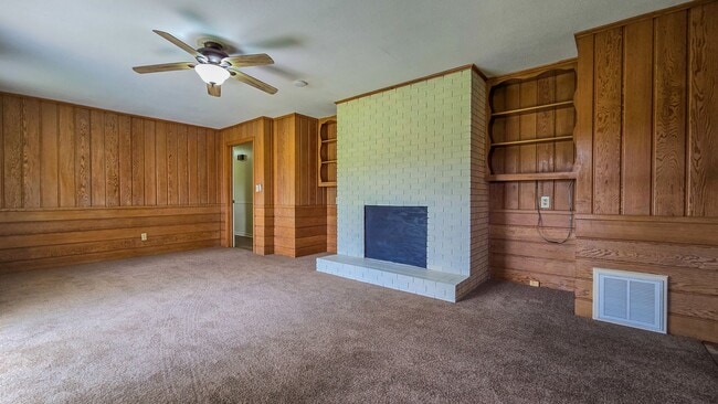 Photo - 2460 Sedalia Dr