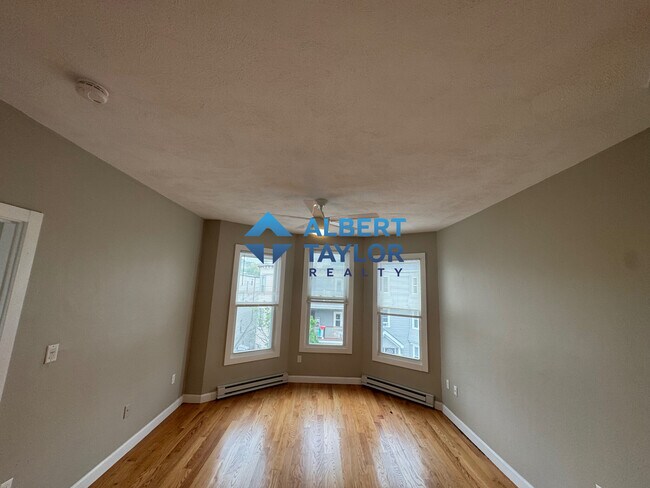 Photo - 1084 Dorchester Ave Condo Unit 2