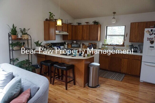 Photo - Great Location and Great Neighbors!!