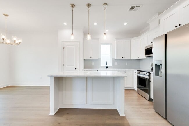 204 Benson Grove