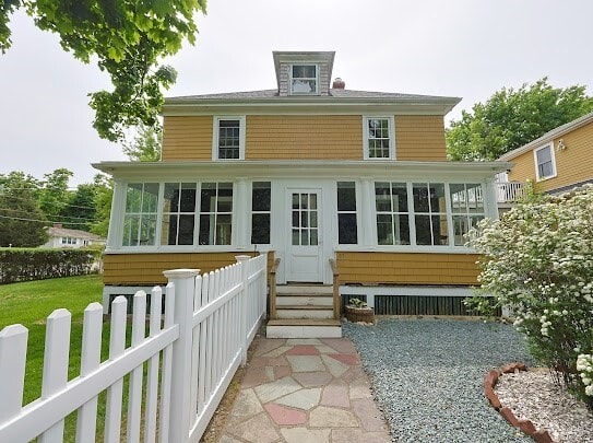 Photo - 37 Cushing Rd