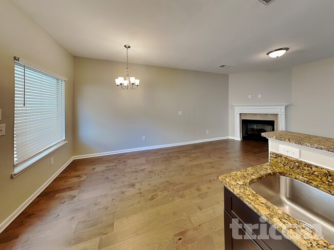 Photo - 2151 Cason Ln
