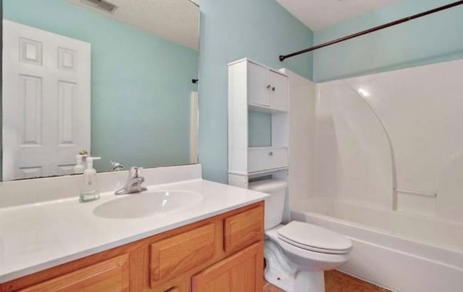 Photo - 7933 Shadow Oak Dr