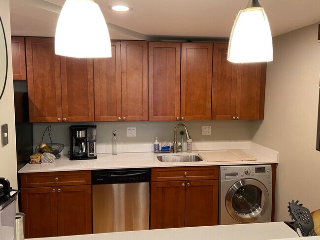 Photo - 17 Bow St Unit uni21 1-bed 1-bath