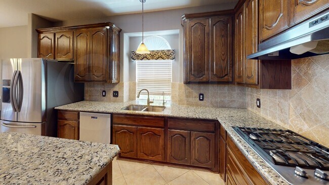 5628 Sleepy Creek Ln