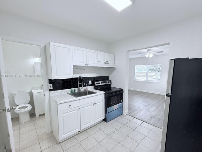 Photo - 1625 S Federal Hwy Unit 4