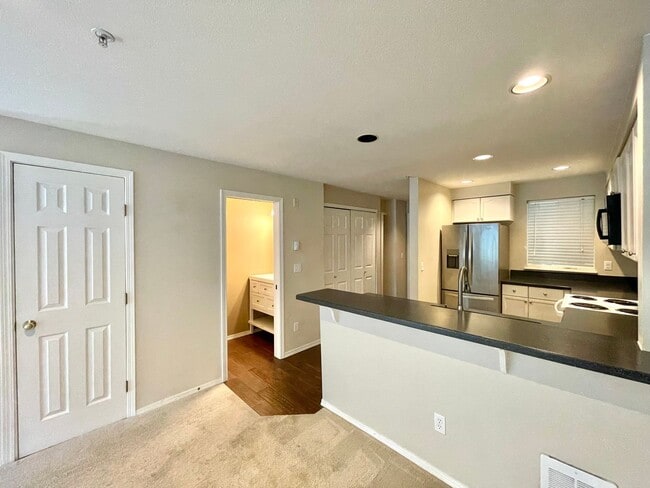 Photo - Great Condo For Rent Unit A208