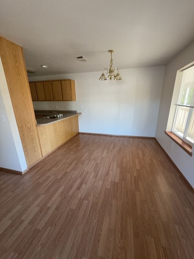 Photo - 2 Bed 1 Bath Upstairs Unit in Well-Maintained Complex