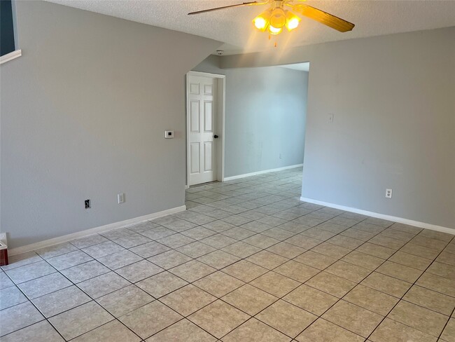 Photo - 7740 Ellis Dr