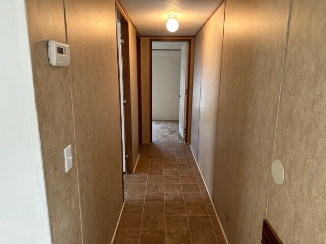 Photo - 16915 Balmoral St