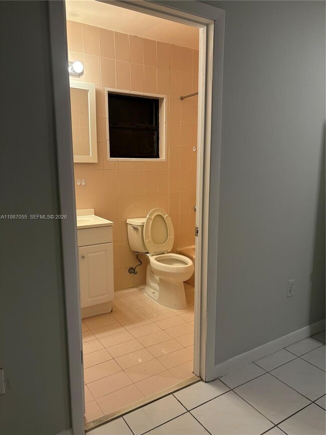 Photo - 4051 NW 5th St Unit 1