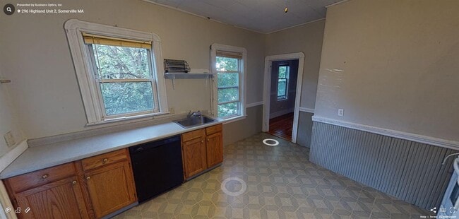 Photo - 296 Highland Ave Unit 2