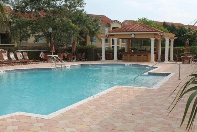 Photo - 917 Villa Cir Unidad 917