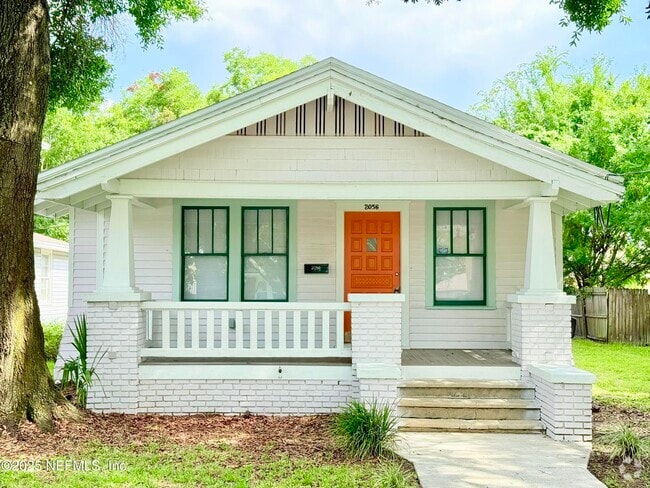 Building Photo - 2056 Dellwood Ave Rental