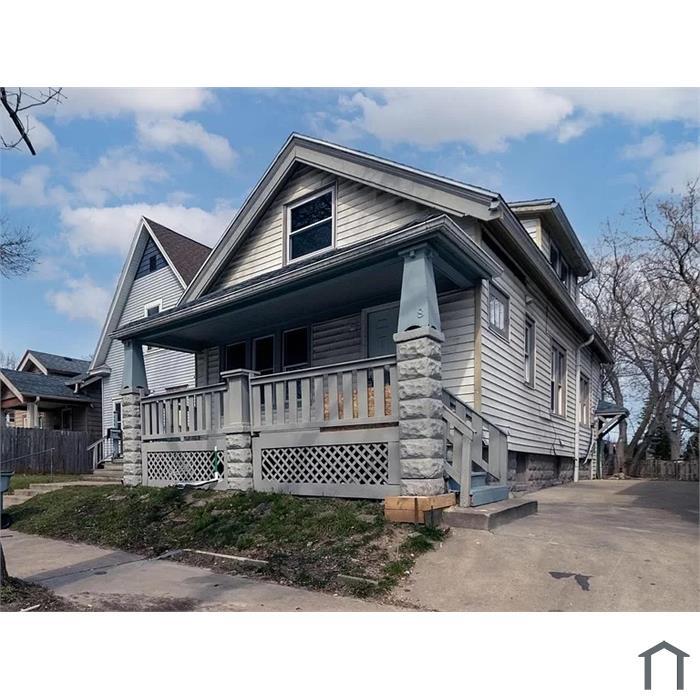 Photo - 208 E Townsend St Casa