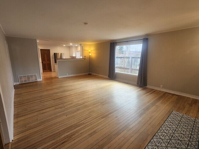 Photo - West Rapid 2 Bedroom, 1 Bath Home for Rent