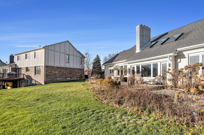 Photo - 46425 Palmer Dr