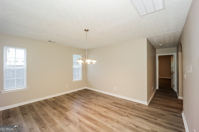 Photo - 8227 Milam Loop