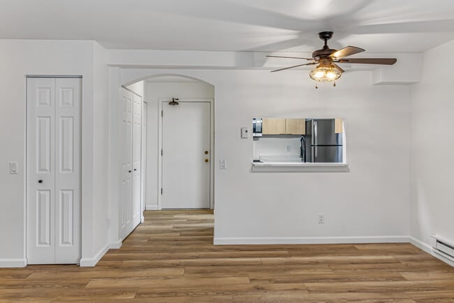 Apartment - High Point Woods