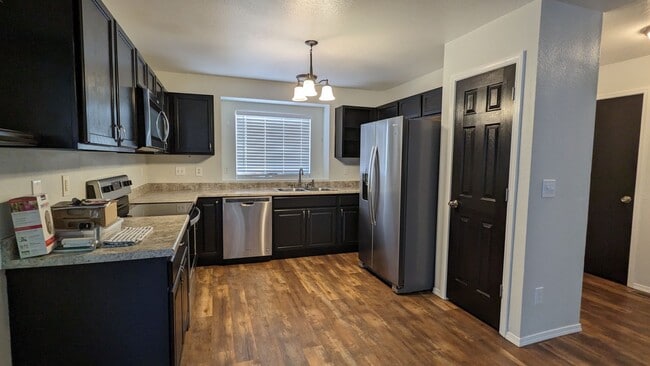 Photo - 5444 Hicks Dr