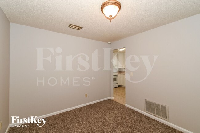 Photo - 8102 Birds Foot Ln