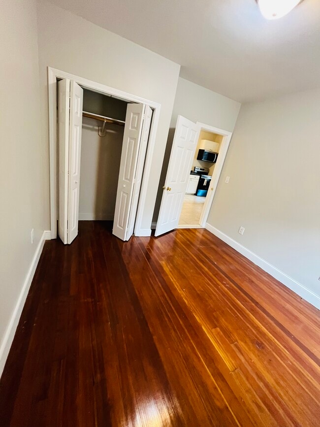 Photo - 545 Heath St Unit #1