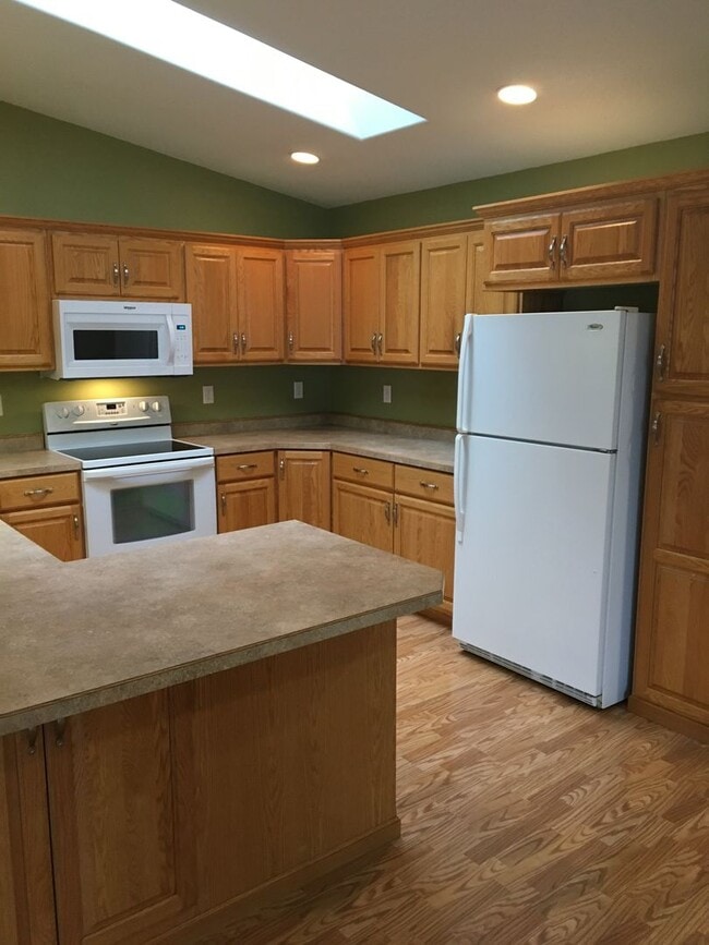 Photo - 4006 9th St S