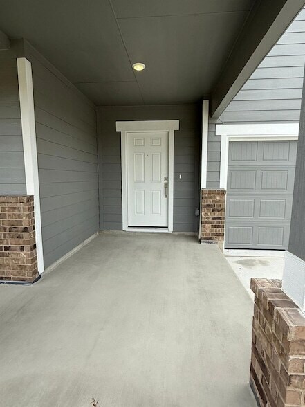117 Alamito Ave