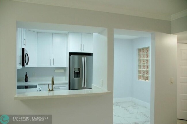 Photo - 10700 NW 14th St Condo Unit 146