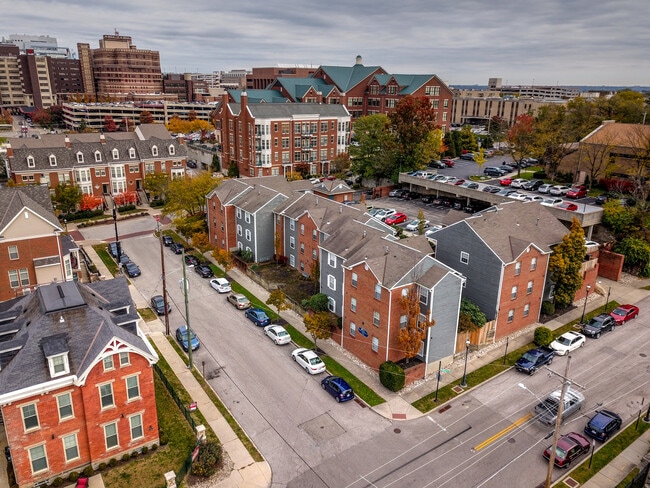 Highland Commons Apartments