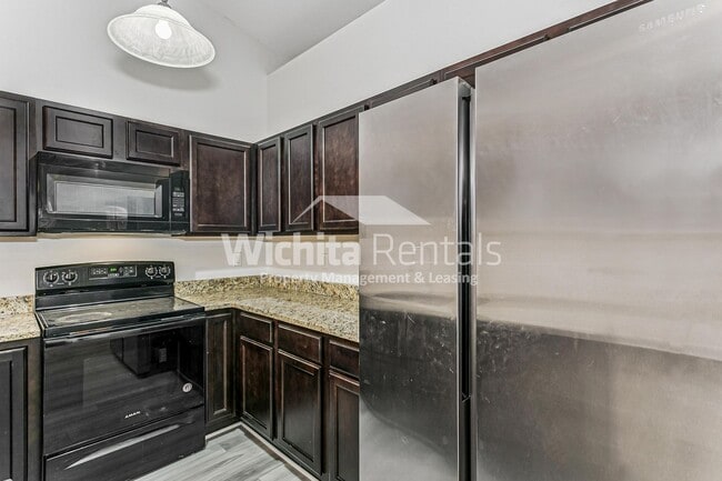 Photo - 920-922 Onewood Place Unit 920 Onewood Place