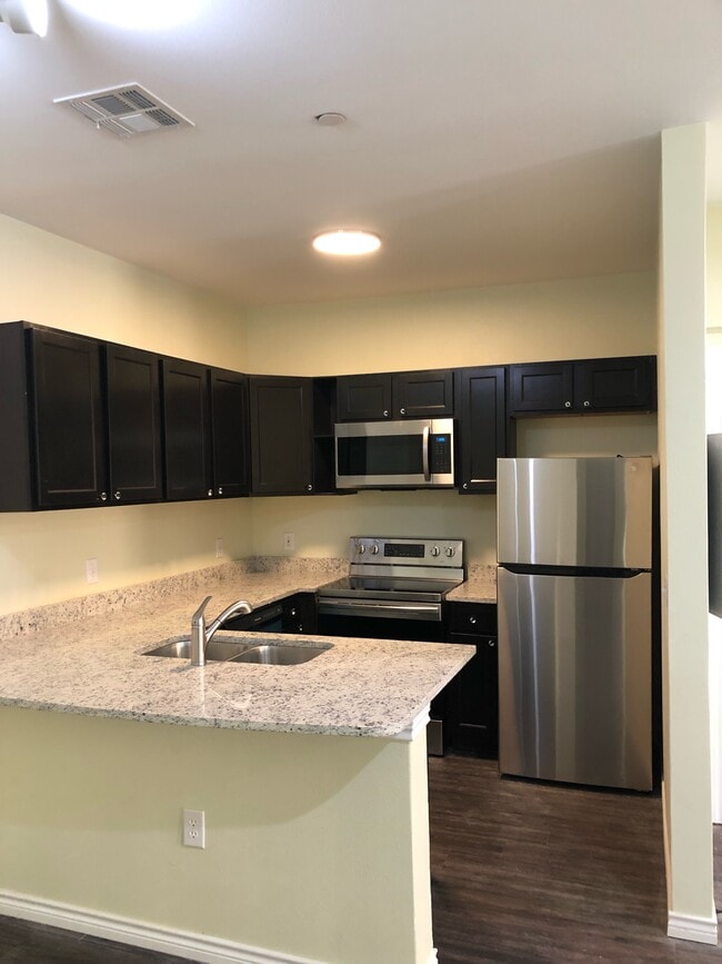 Photo - Mockingbird Apartments