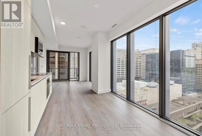 Photo - 8 Cumberland St Unité 1203