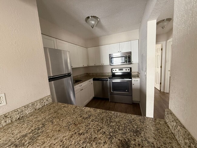 Photo - Charming 2 bedroom home with a pool