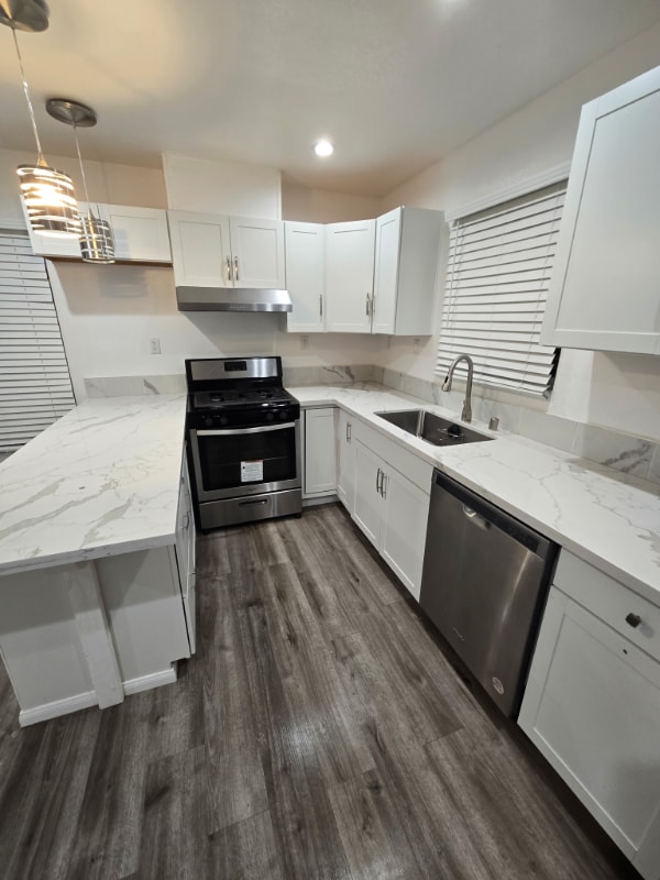 Photo - 10334 S Wilton Pl