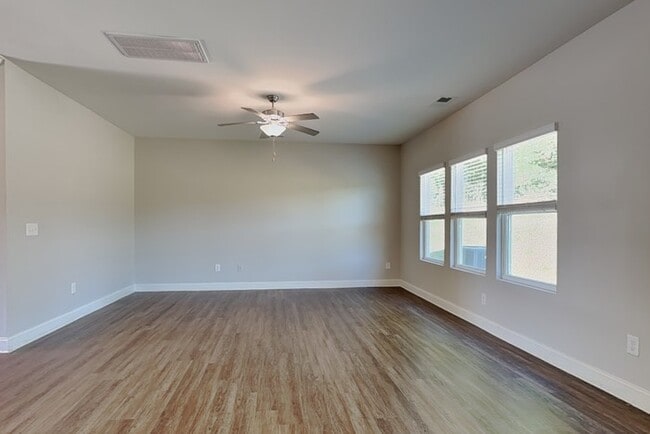 Photo - 3490 Landshire View Lane