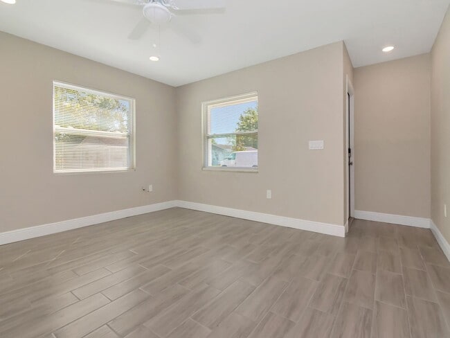 Photo - Stunning Newly Renovated 3-Bedroom, 2-Bath Duplex in Prime Bradenton Location!