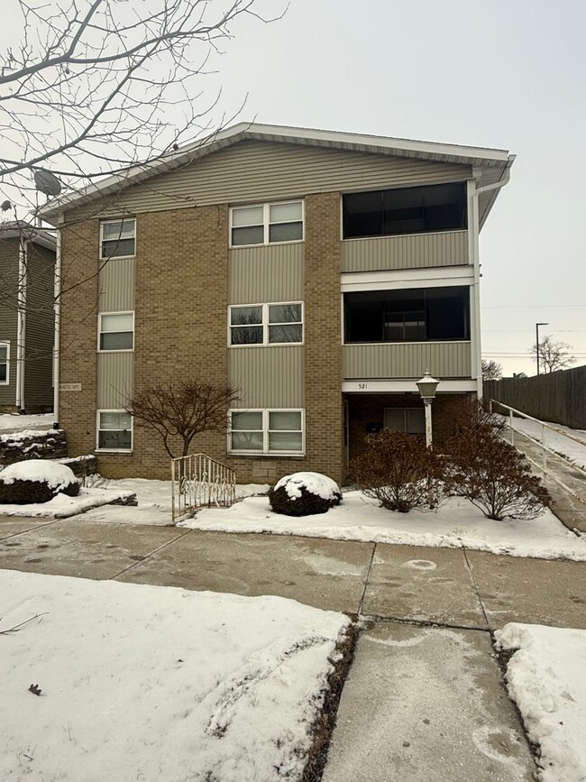 Photo - One bedroom upstairs apartment for rent Unidad 523