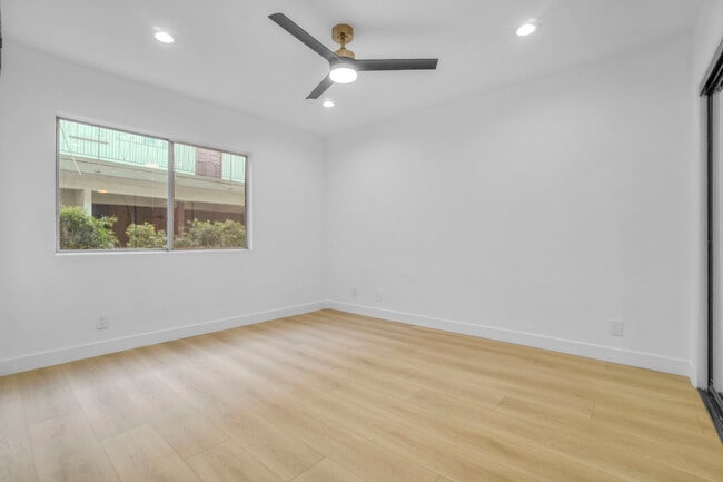 Photo - 1534 Euclid St