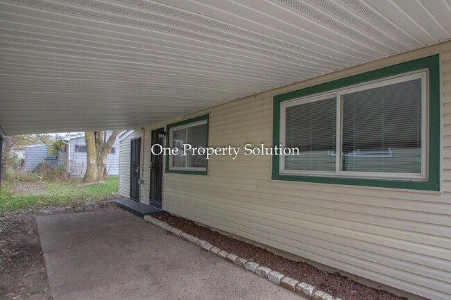 Photo - 4300 W 22nd Pl
