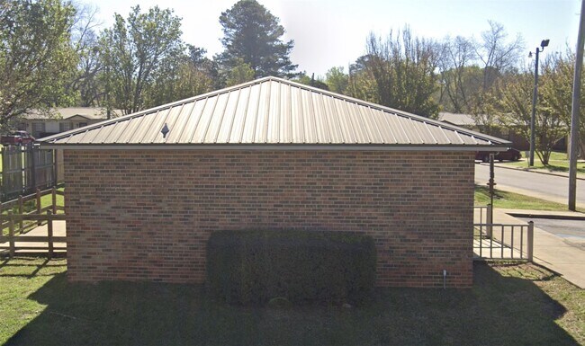 Photo - 390 Washington St