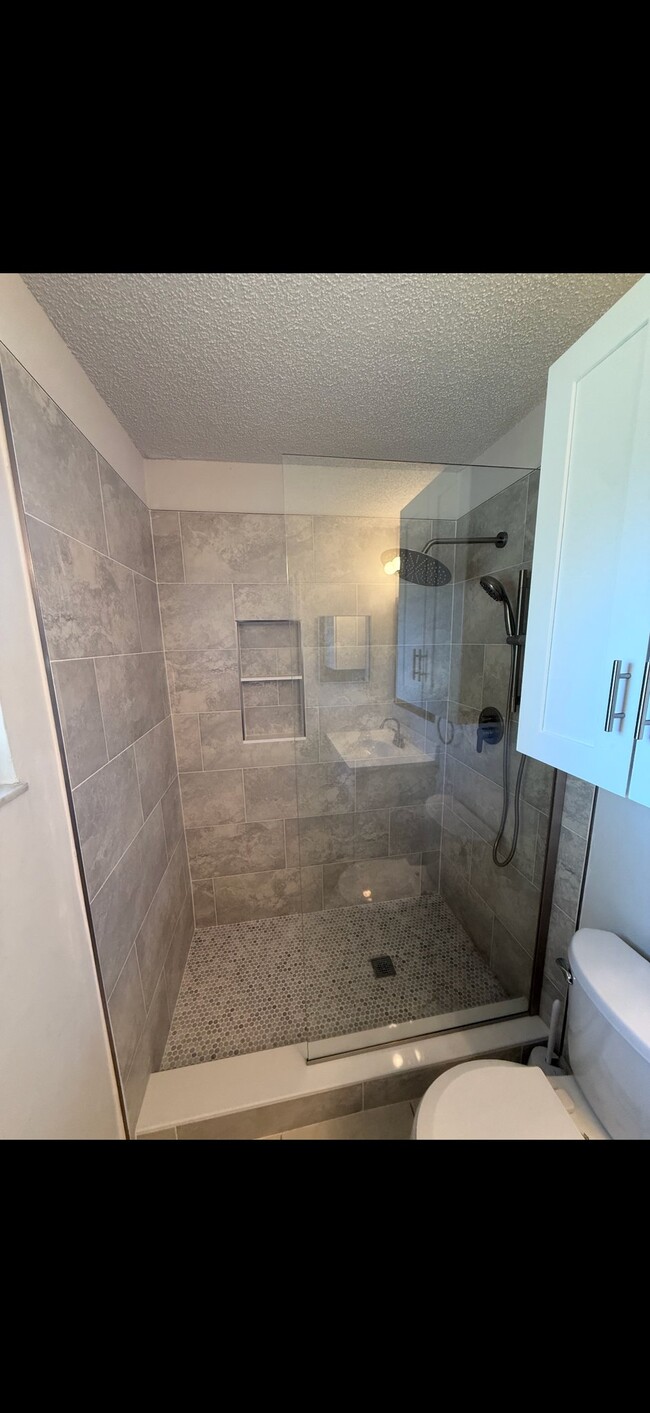 Photo - 7102 Daggett Terrace