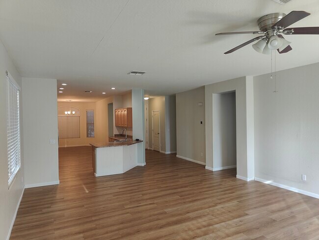 Photo - 7417 S 30th Ave