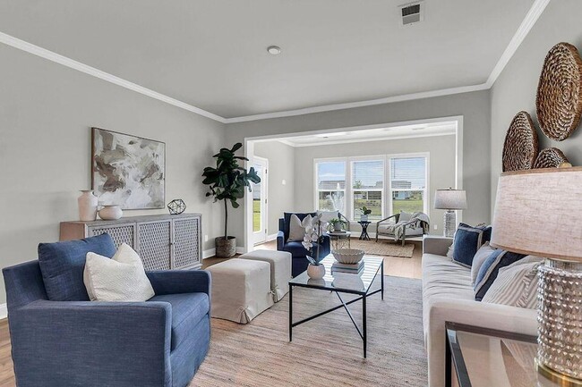 Photo - 214 Garden Gate Wy