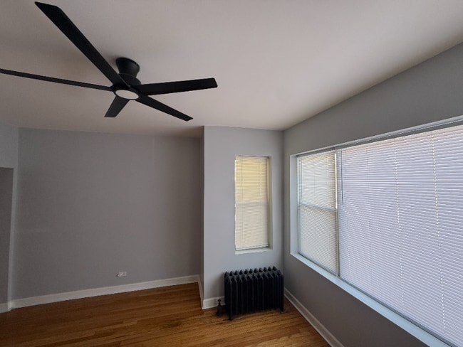 Photo - 7204 S Cornell Ave