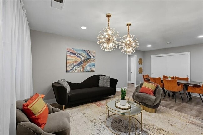 Photo - 3645 Peachtree Rd NE Unit 204