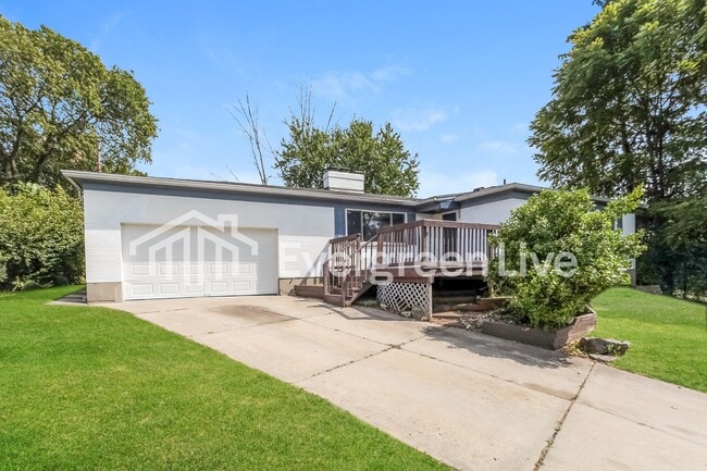 Photo - 5774 Glow Ct